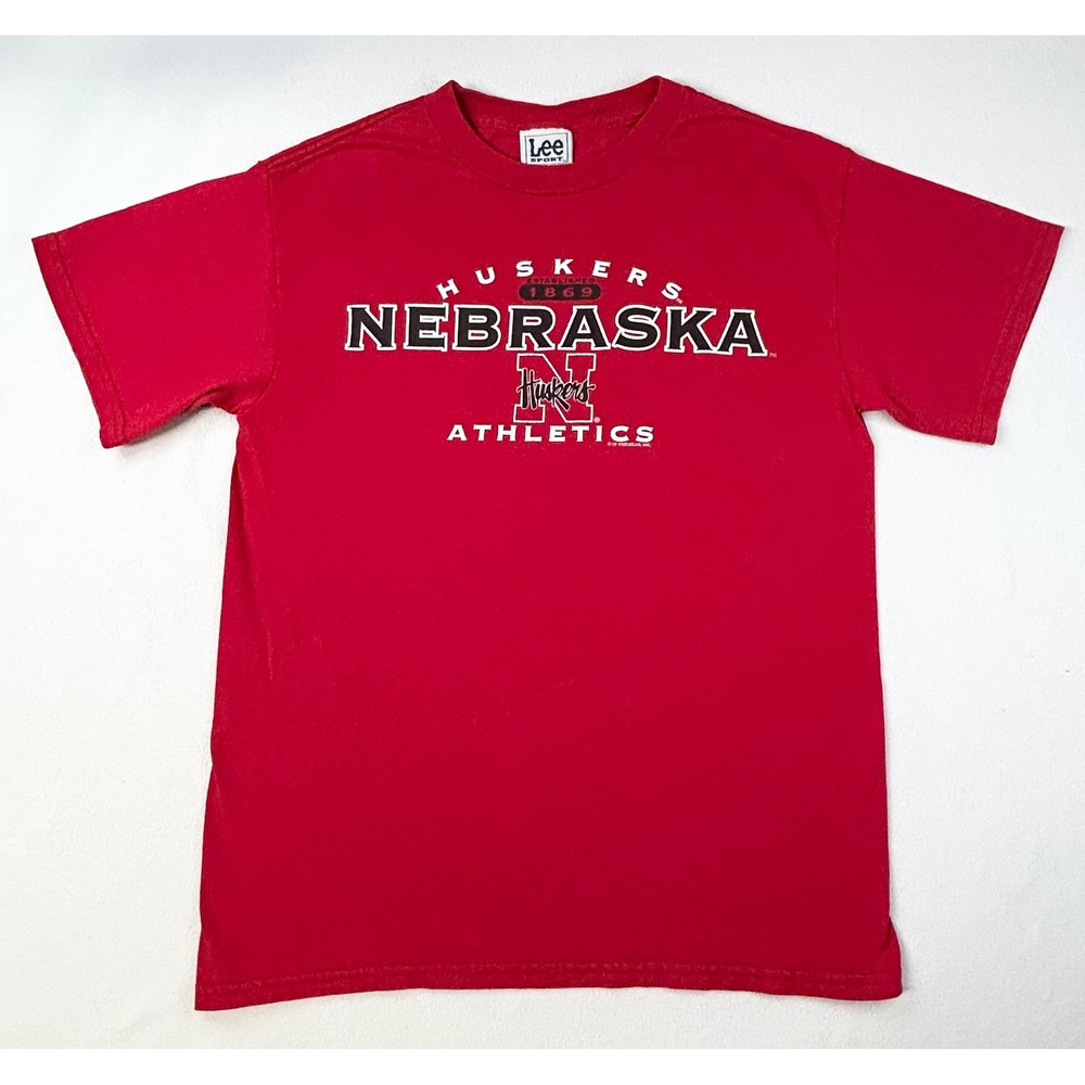 NEBRASKA HUSKERS Athletics Graphic T-Shirt Mens Large Red Short Sleeve Cotton